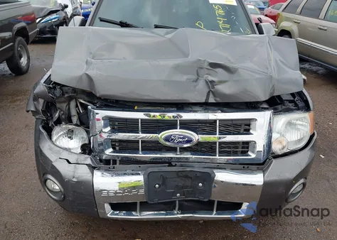 2012 Ford Escape Limited z USA, uszkodzony, nr VIN 1FMCU0EG3CKC63269